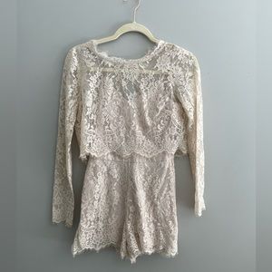 Bebe lace romper